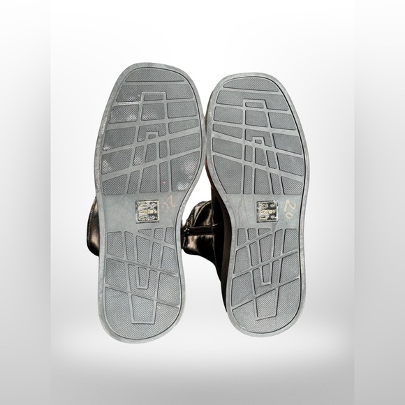 Spring Mars Vegan Leather Platform Boots - Picture 10 of 13